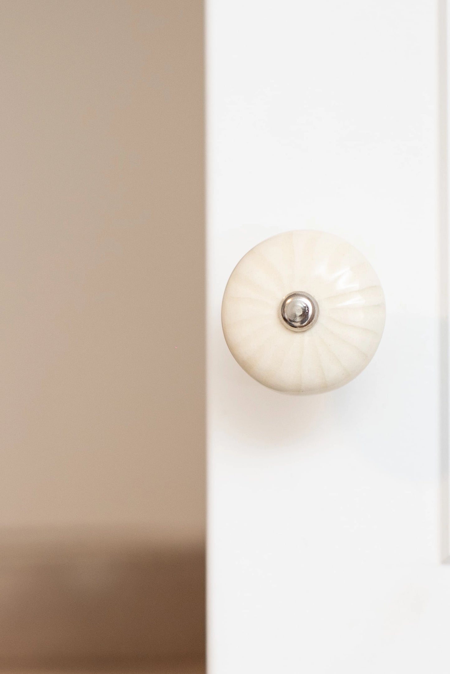“Le Touquet” cabinet pulls