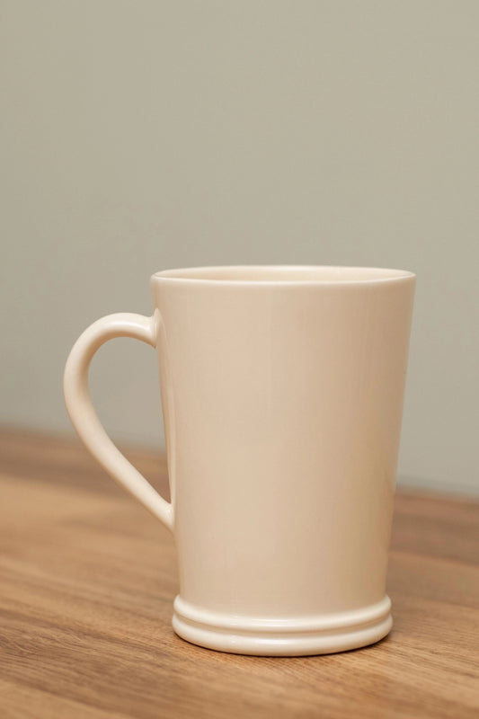 Petit Mug Moulures